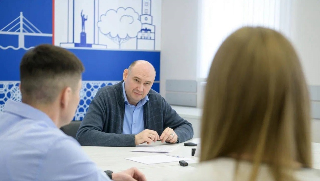 Евгений Солнцев провёл приём участников СВО в рамках форума «Герои Оренбуржья. Сила – в единстве. Поддержка – в действии»