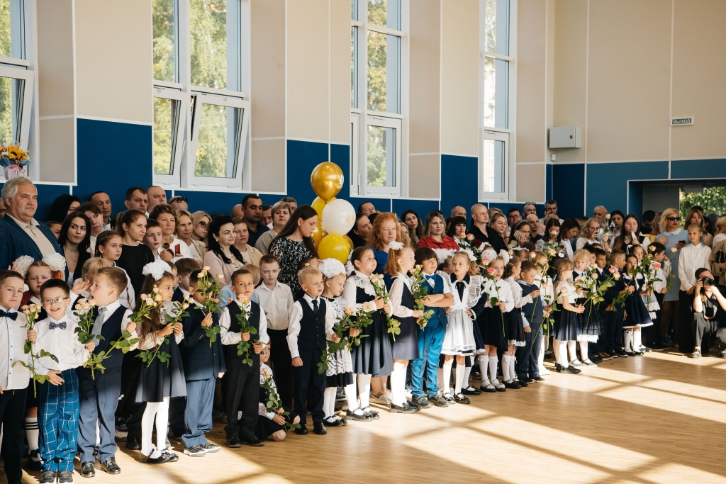 В подмосковном Пушкинском сегодня праздничные мероприятия, посвящённые Дню знаний, прошли во всех 24 школах округа В подмосковном Пушкинском сегодня праздничные мероприятия, посвящённые Дню знаний, прошли во всех 24 школах округа