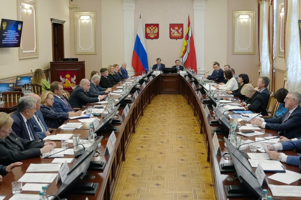 Воронеж на передовой развития: Яцкин и Матузов обсудили федеральные проекты и уникальные региональные инициативы Воронеж на передовой развития: Яцкин и Матузов обсудили федеральные проекты и уникальные региональные инициативы