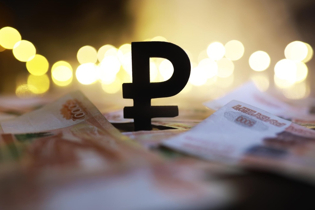 Ставки по рублёвым вкладам: небольшое снижение в мае 2026 года