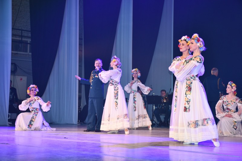 Председатель Ивановской гордумы Александр Кузьмичёв посетил торжественное мероприятие в честь юбилея войск правопорядка и Росгвардии